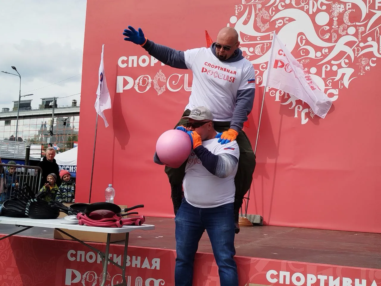 Люберчанин Сергей Агаджанян установил рекорд мира и России по сценическому экстриму