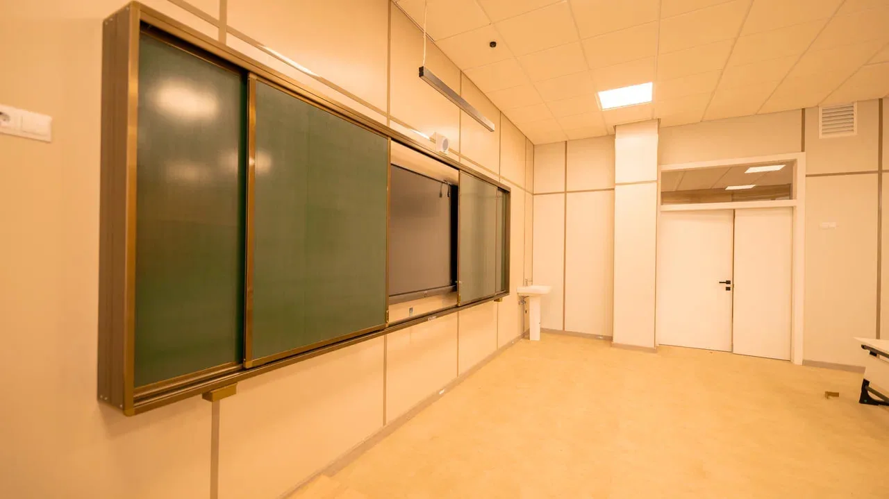 Почти 50 интерактивных панелей установили в школах Люберец в новом учебном году