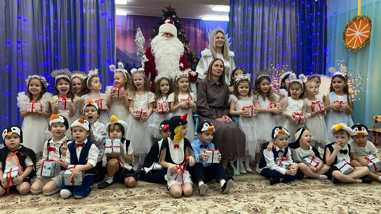 Около 1500 дошколят отпраздновали Новый год в гимназии Люберец