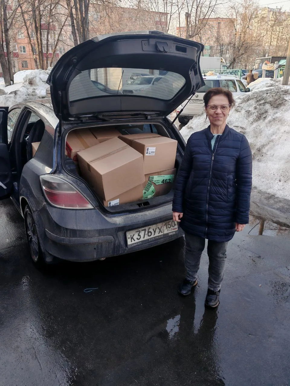 Люберецкие ветераны передали гуманитарную помощь в госпитали для участников СВО