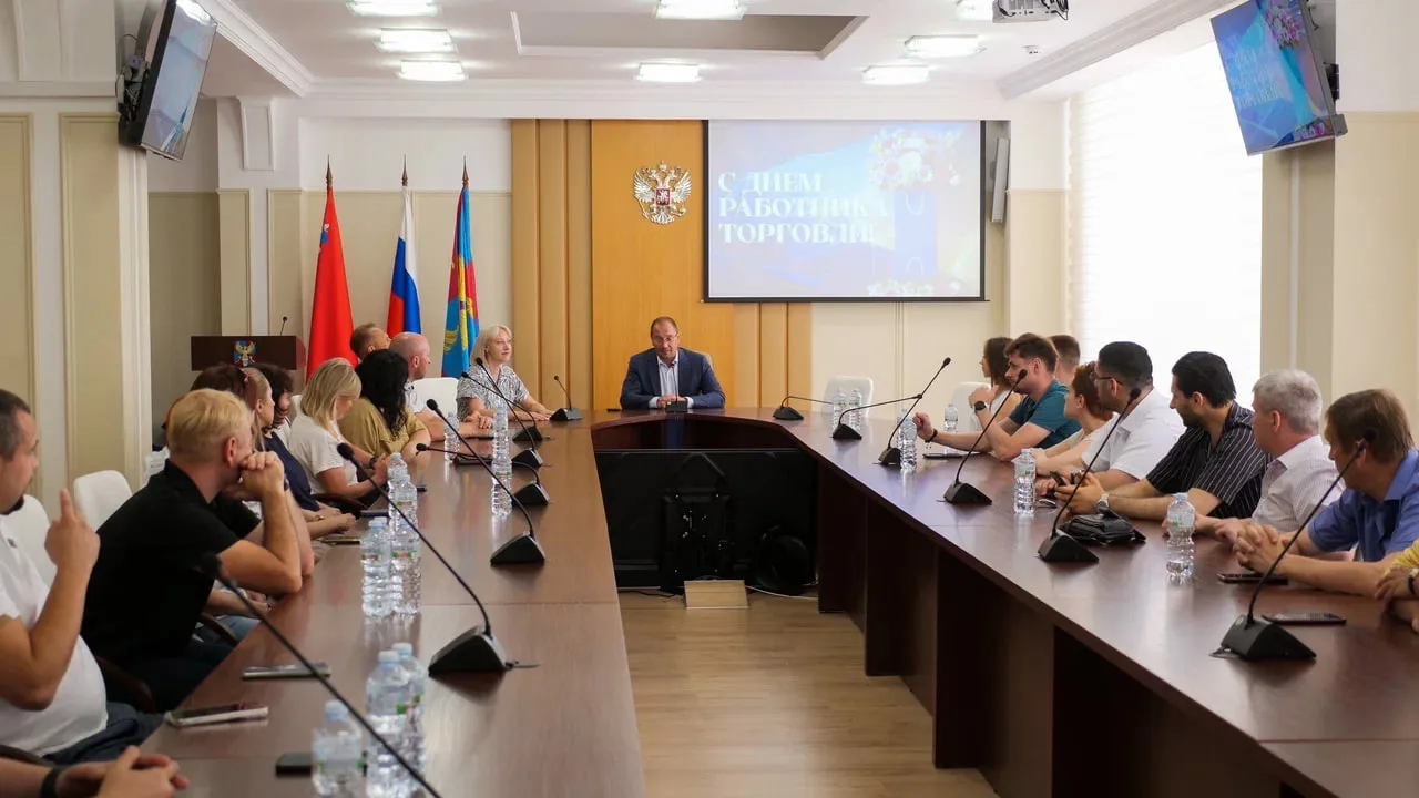 Почти 30 предпринимателей Люберец наградили благодарственными письмами