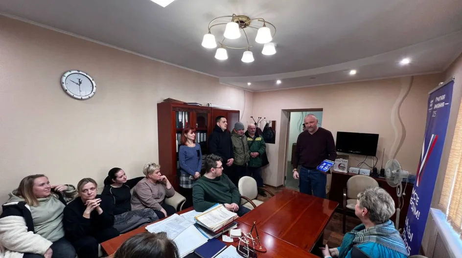 Сергей Черкашин отчитался о проделанной работе перед сотрудниками ЖЭУ-5