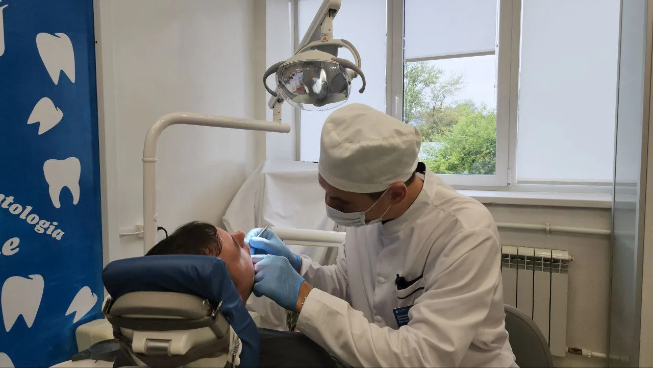 Две новые стоматологических установки поступили в центральную поликлинику Люберец