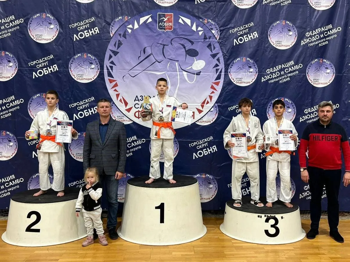 Золото, два серебра и три бронзы завоевали дзюдоисты из Дзержинского городского округа Люберцы
