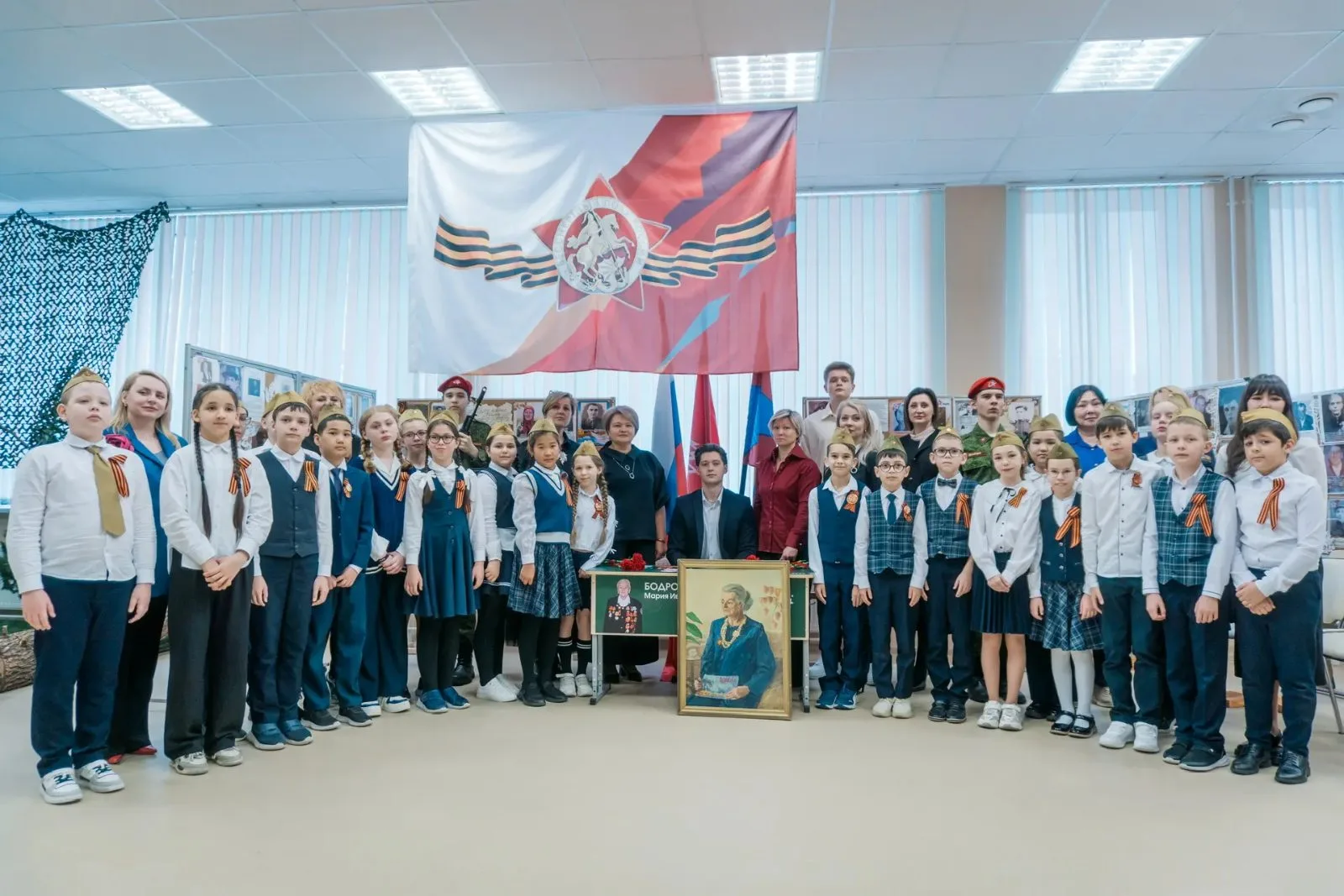 «Парту Героя» в честь ветерана Великой Отечественной войны Марии Бодровой открыли в школе Люберец