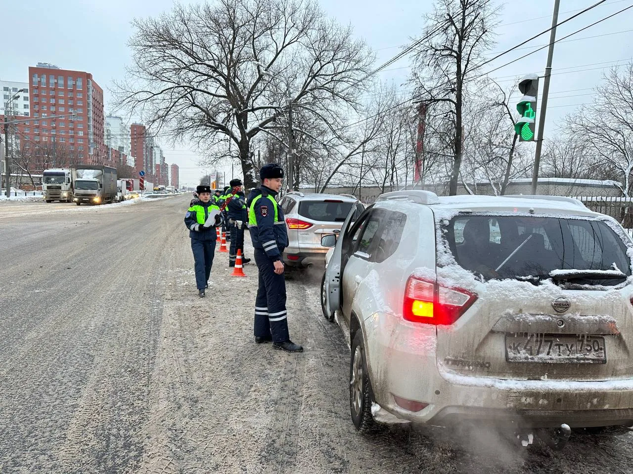 Инспекторы ГАИ Люберец проверили более 85 водителей на соблюдение правил перевозки детей