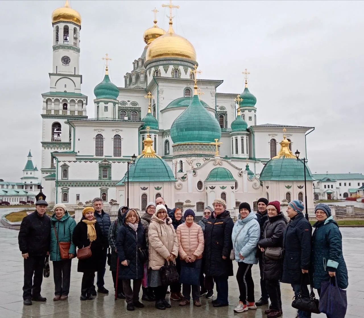 Участники проекта «Активное долголетие» из Люберец посетили военно-исторический музей и Ново-Иерусалимский монастырь