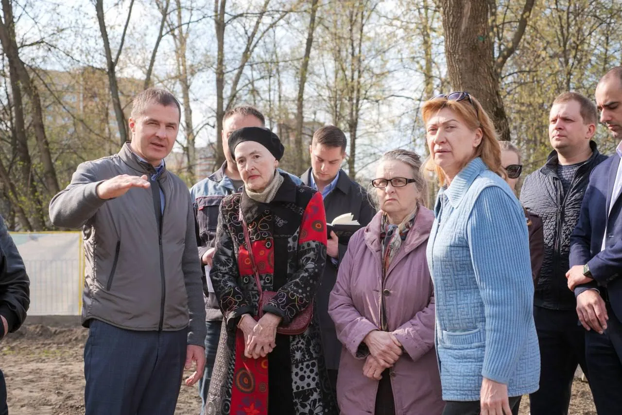 Владимир Волков обсудил с жителями Люберец благоустройство территории будущей станции МЦД