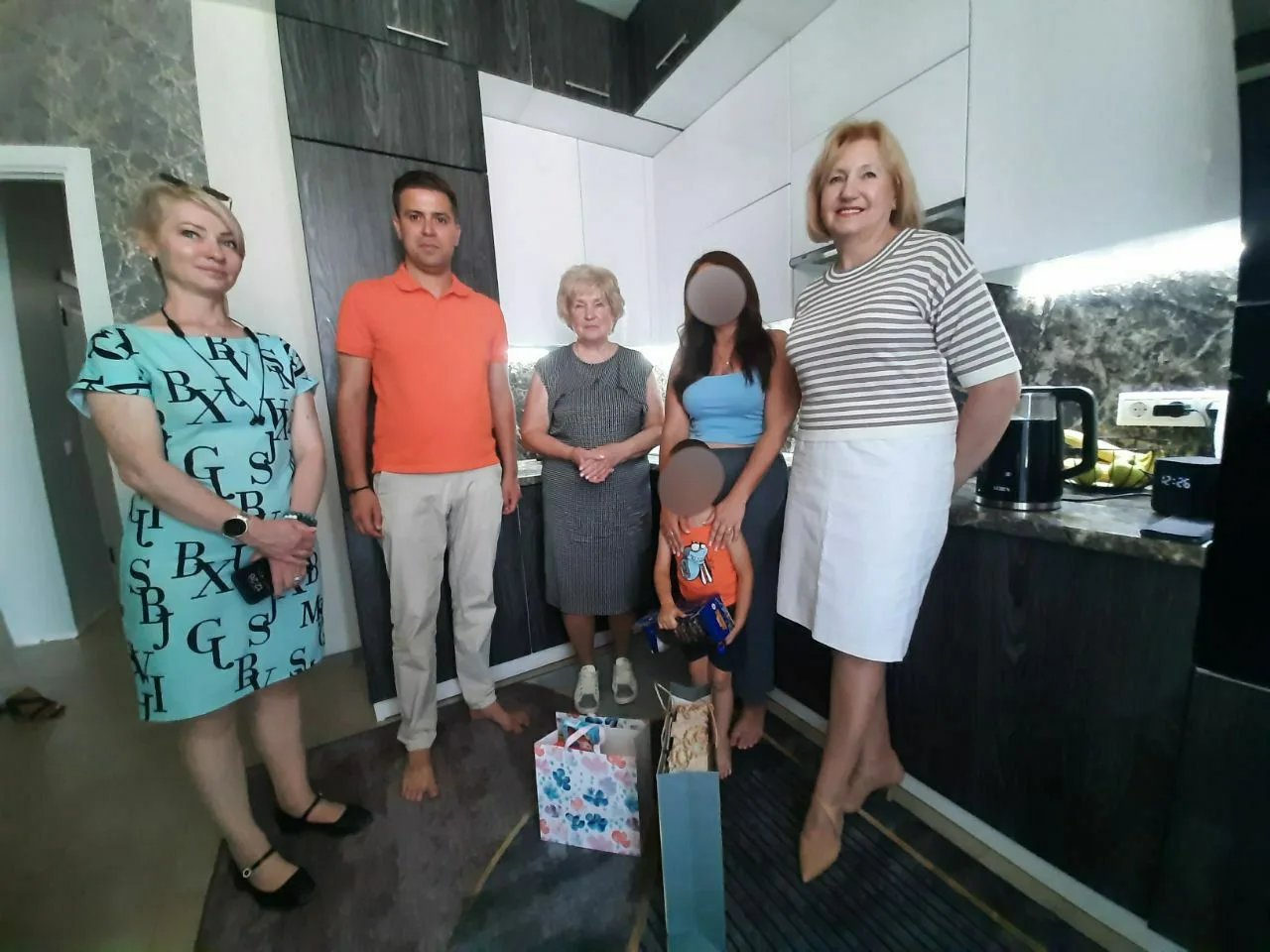 Лидия Антонова посетила семью погибшего участника СВО в Люберцах