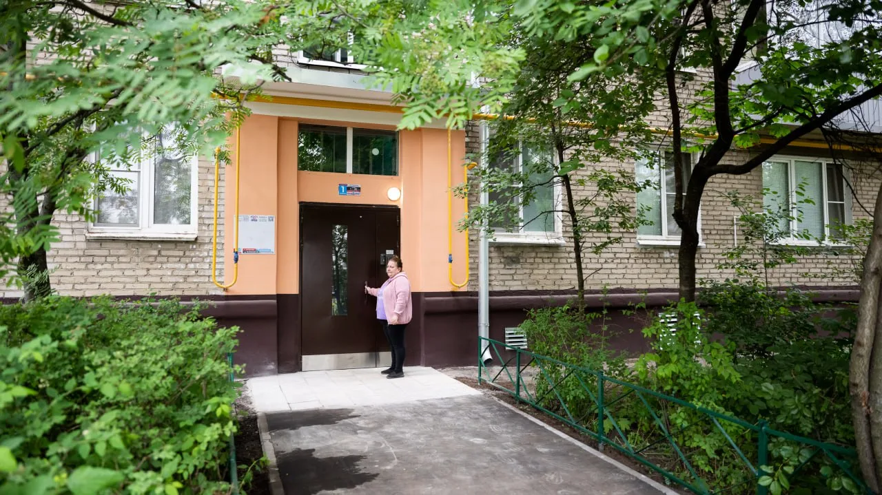 79 подъездов в многоквартирных домах отремонтировали в Люберцах с начала года