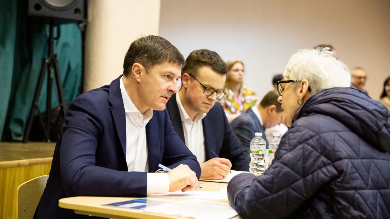 Владимир Волков провел встречу с жителями Люберец в формате выездной администрации