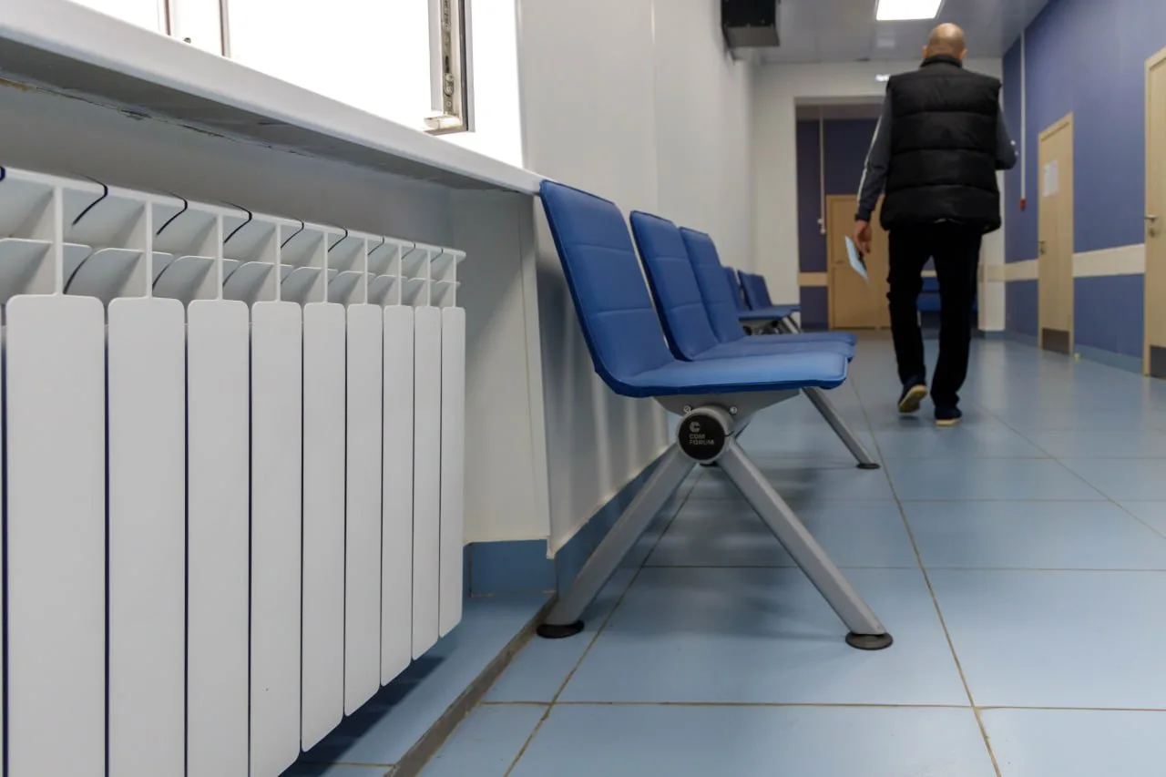 В поликлиниках и больницах Люберец проводят регулировку отопления