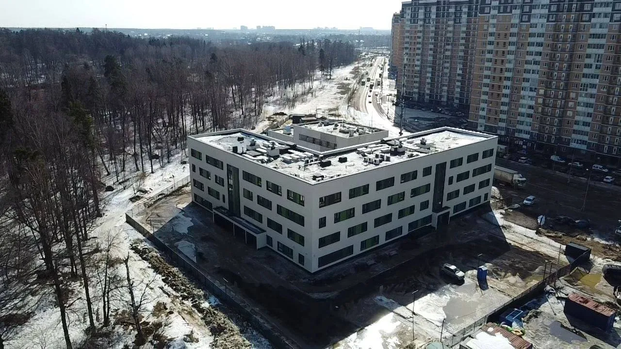 В новую поликлинику Люберец приглашают на работу медперсонал