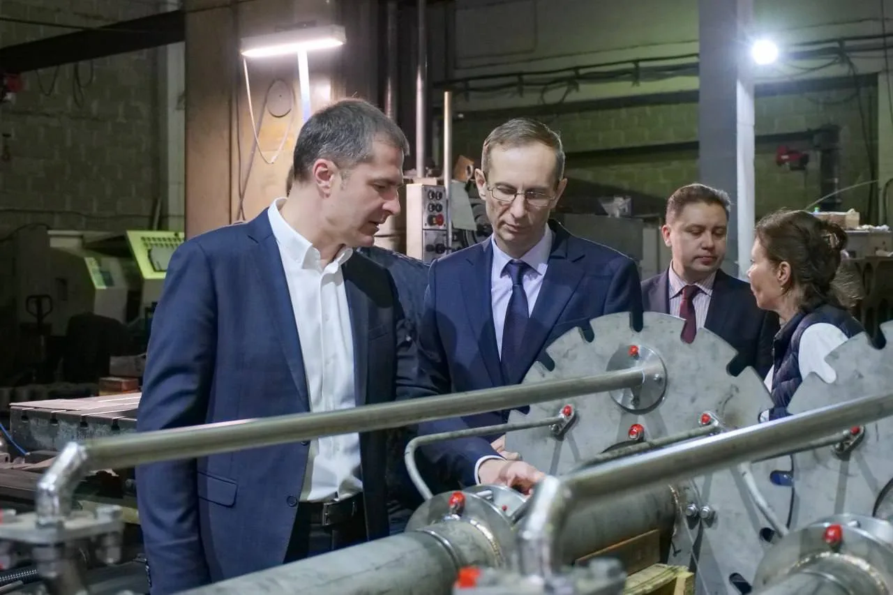 Владимир Волков посетил в Люберцах компанию по производству насосного оборудования