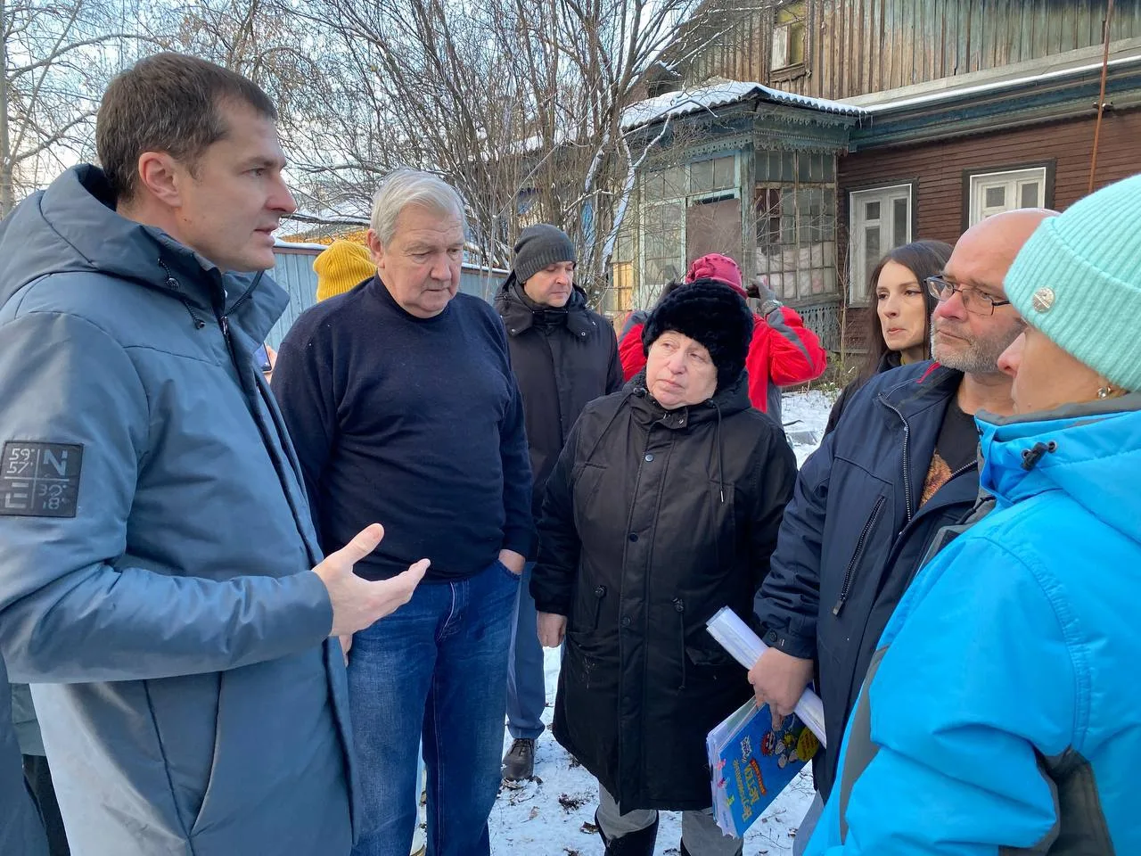 Владимир Волков ответил на вопросы жителей Люберец по строительству перехода