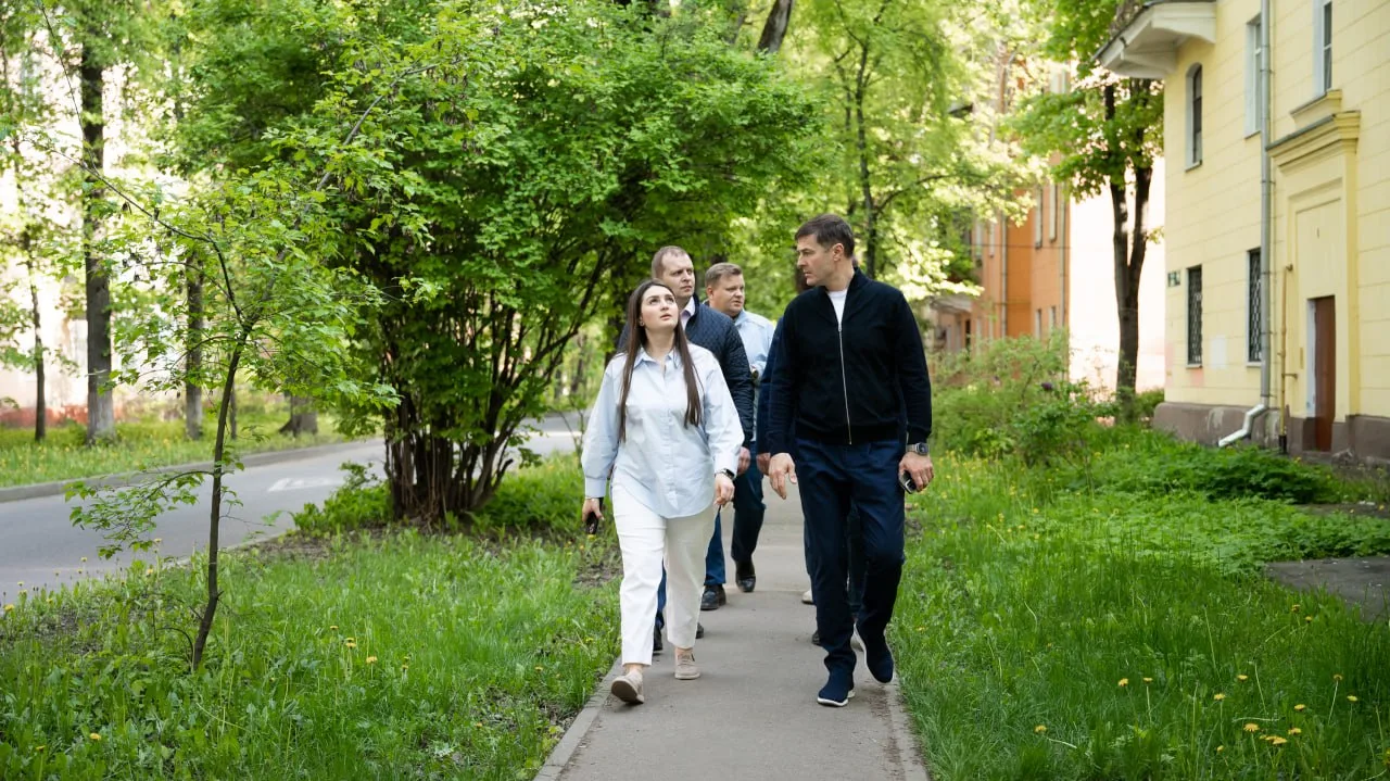 Владимир Волков во время объезда территории Люберец поручил оперативно устранить замечания