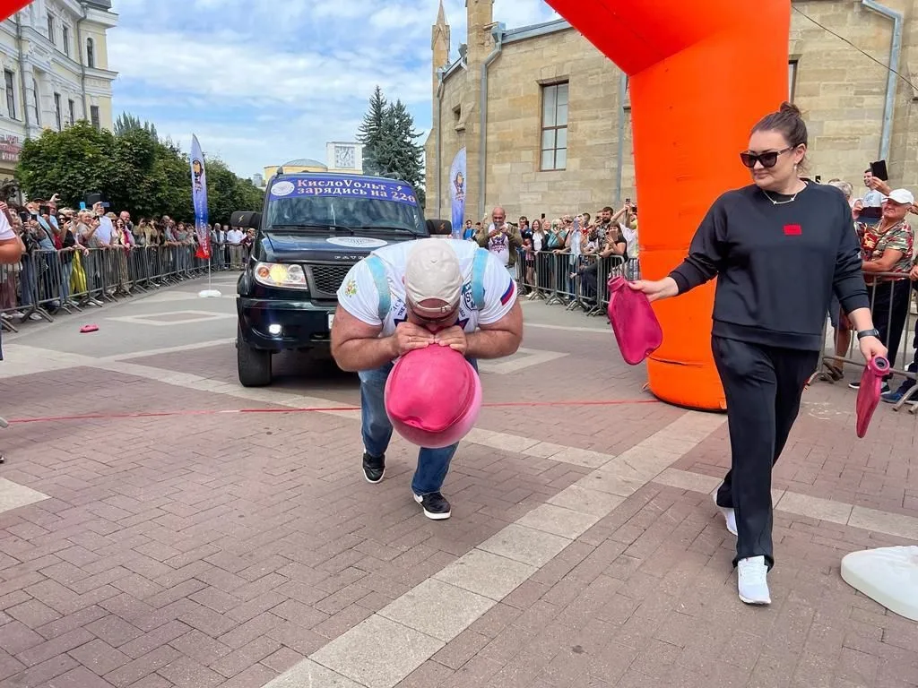 Люберчанин Сергей Агаджанян по прозвищу «Русский Халк» установил очередной рекорд