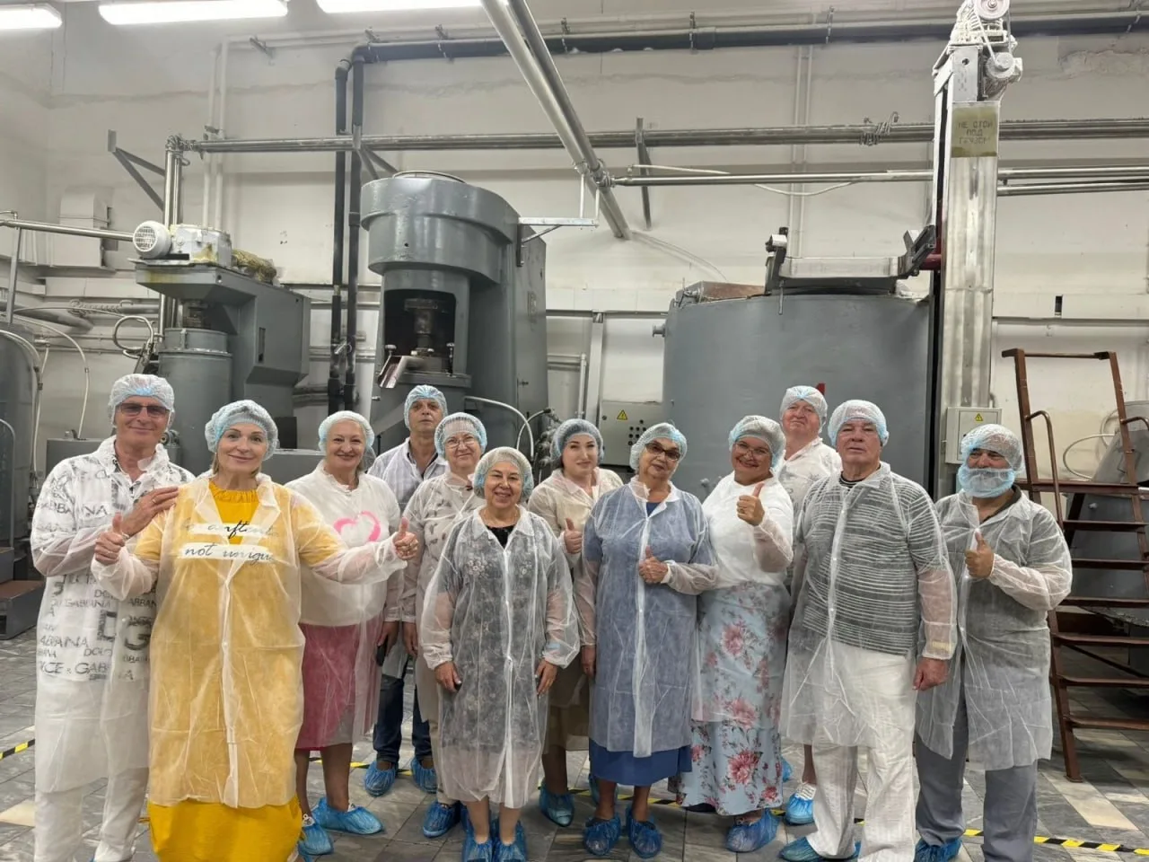 Партийцы Люберец организовали экскурсию для участников конкурса на кондитерскую фабрику