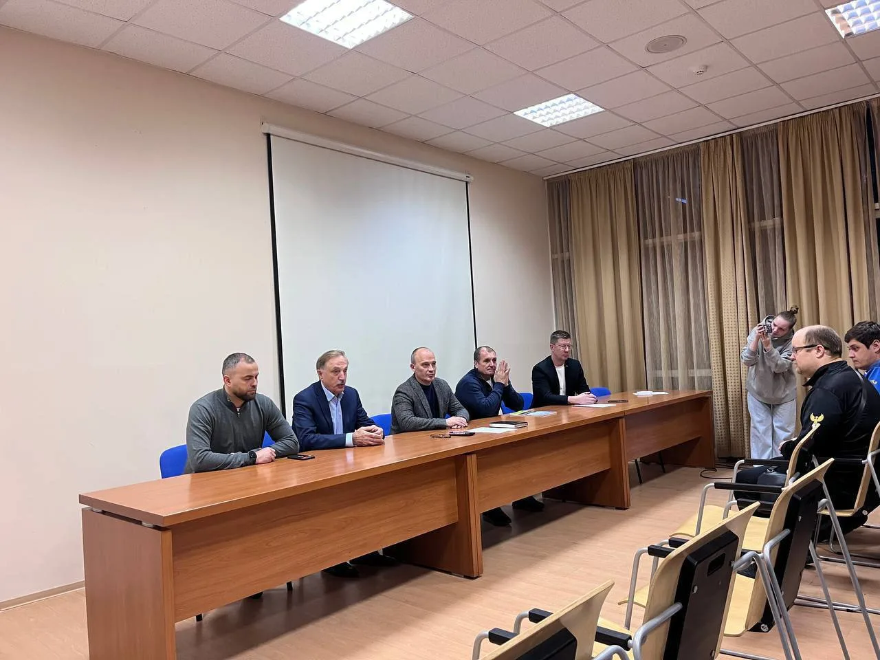 Нового главного тренера ФК «Люберцы» представили в округе