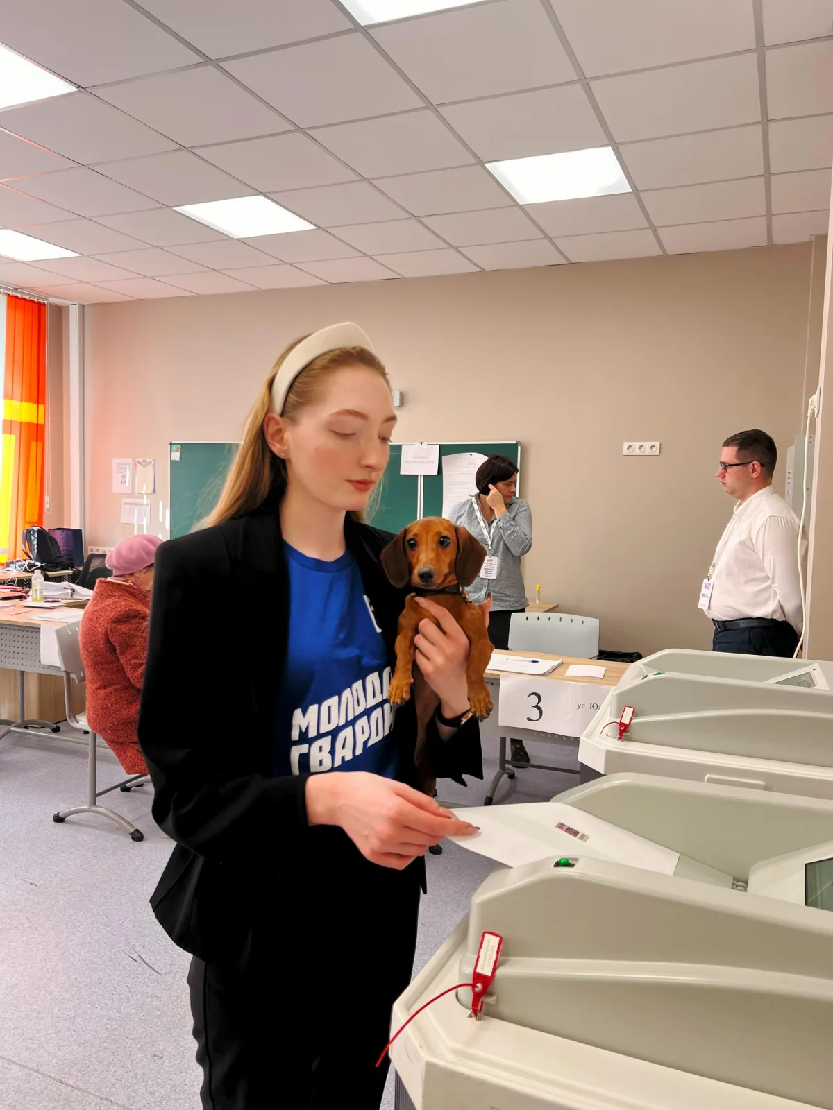 Жители Люберец могут прийти на избирательные участки с четвероногими друзьями