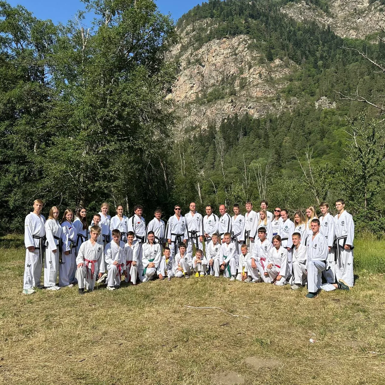 Представители Ассоциации тхэквондо МФТ Люберец готовятся к чемпионату и первенству России