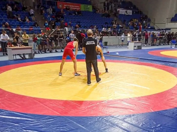 Спортсмен Люберец стал серебряным призером памятного турнира по греко-римской борьбе