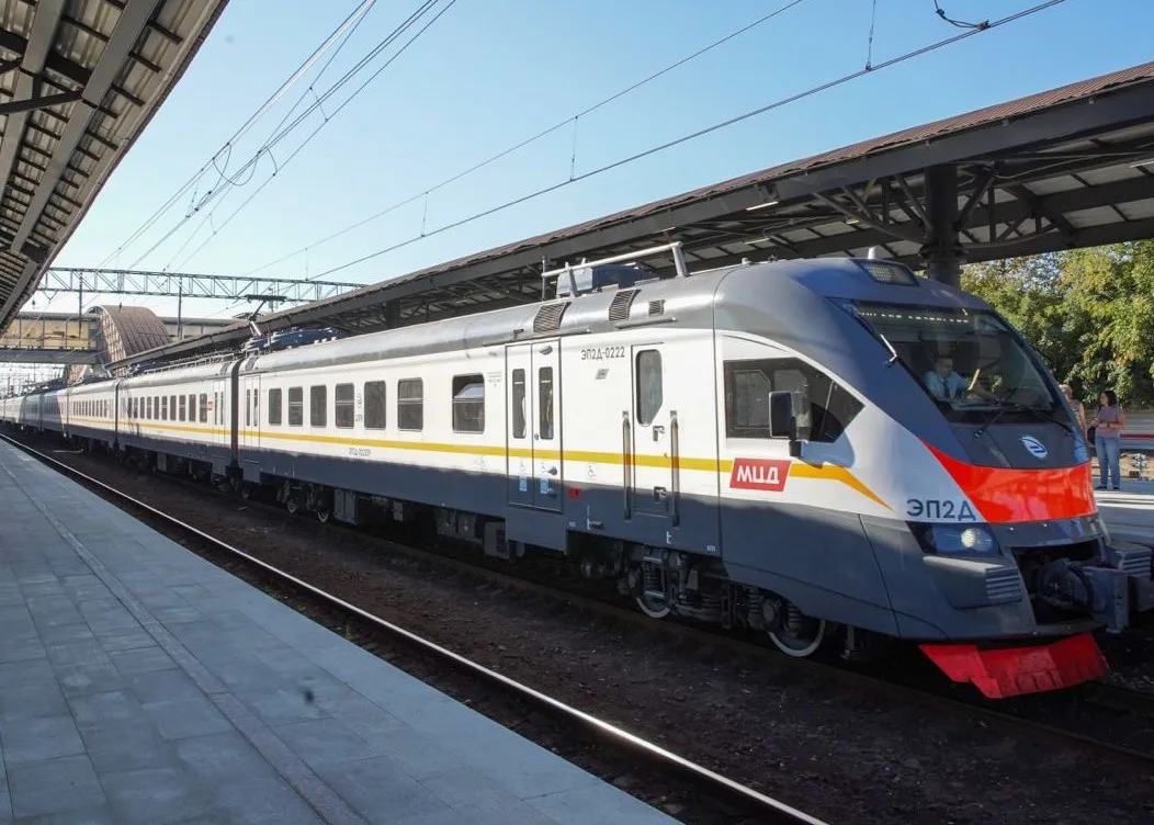 Люберчан проинформировали о дополнительных поездах в весенне-летний период