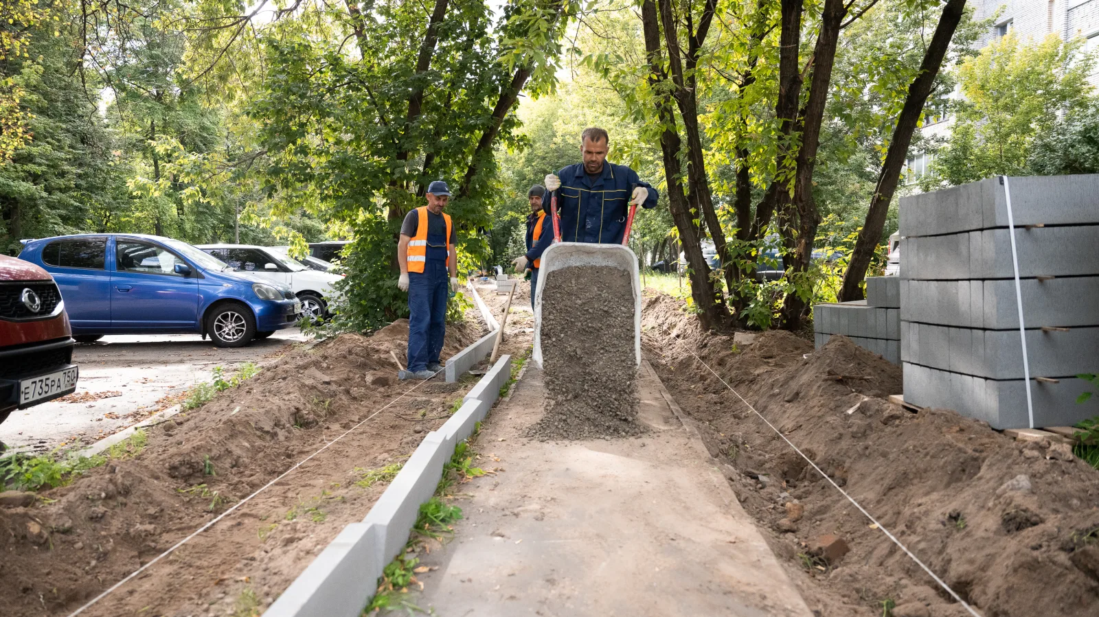 В Люберцах завершаются работы по обустройству «народных троп»
