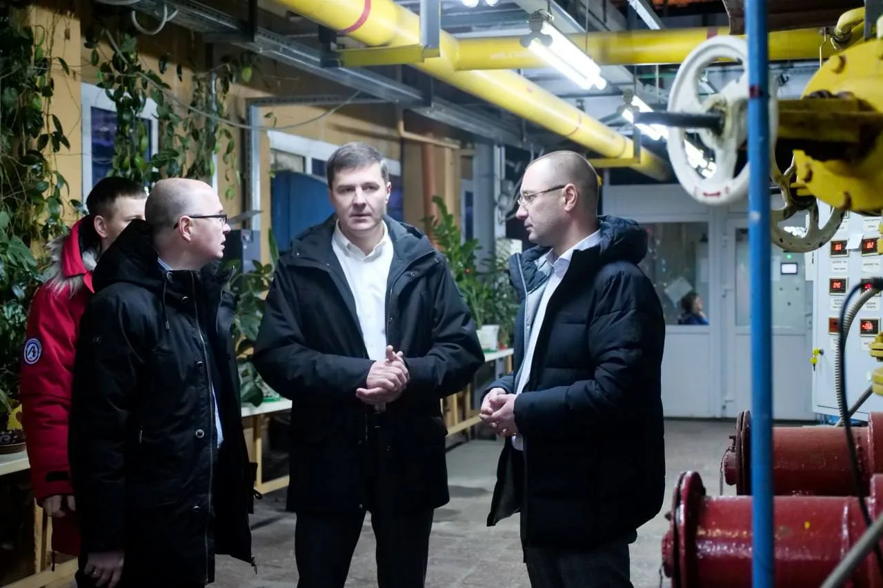 Владимир Волков проверил работу котельной в поселке Люберец