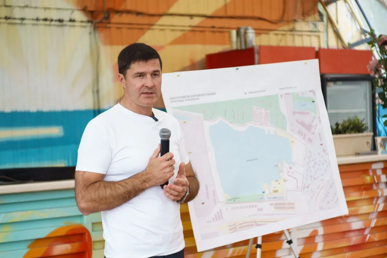 Владимир Волков обсудил с жителями Люберец благоустройство территории Коренёвского карьера