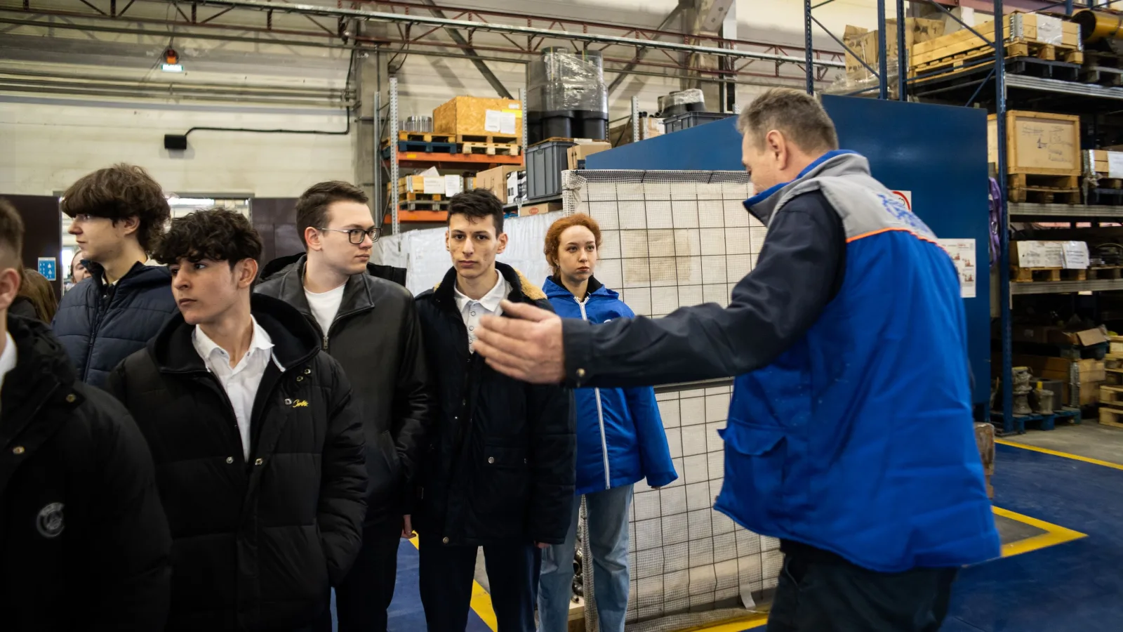 Школьники Люберец посетили Угрешский завод трубопроводной арматуры