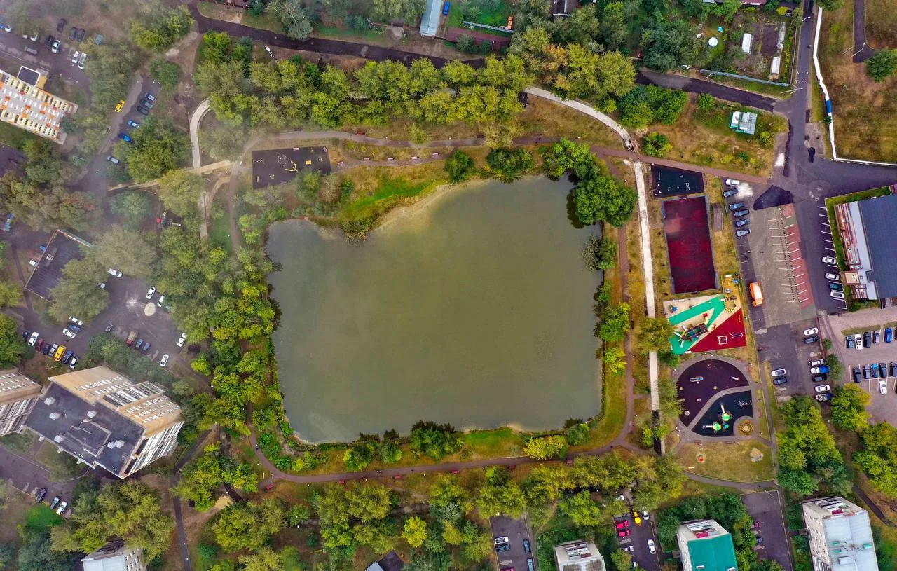 В поселке Люберец завершили благоустройство территории вокруг пруда