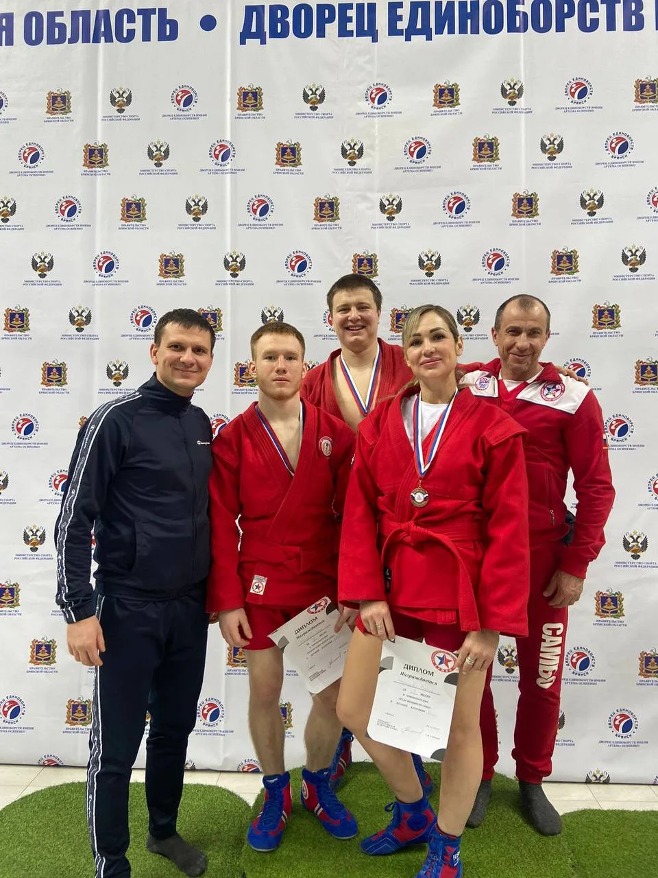Три спортсмена Люберец стали призерами Чемпионата ЦФО по самбо