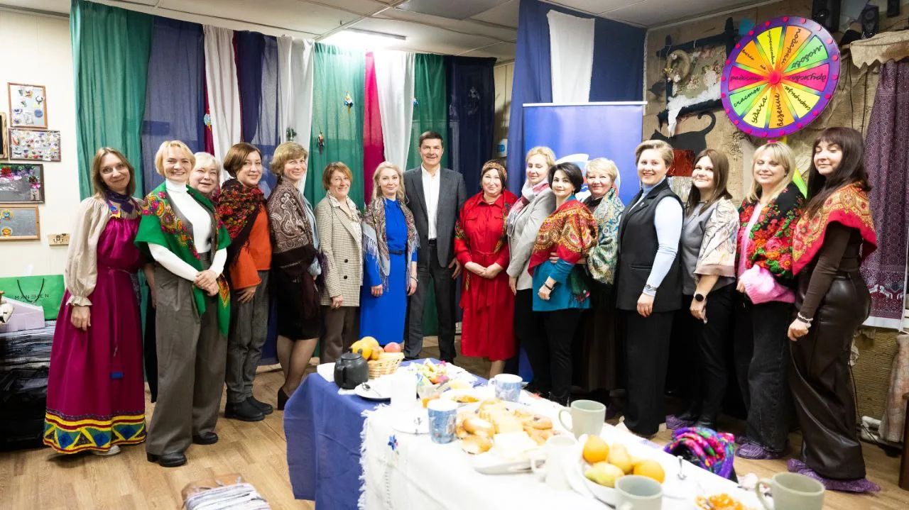 Более 15 тонн гумгруза отправили активисты Союза женщин России из Люберец на передовую в 2025 году