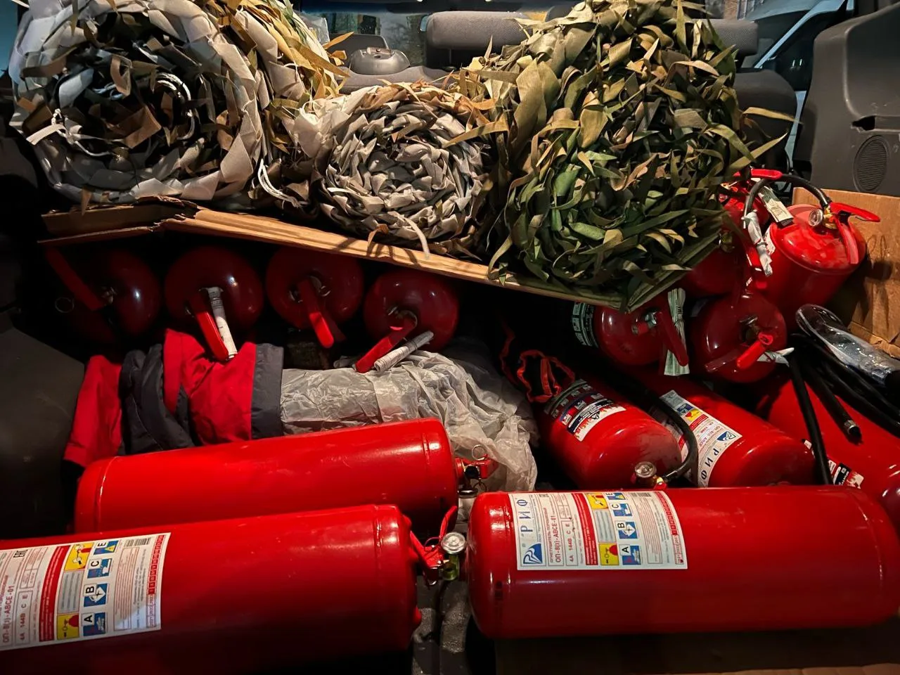 Представители футбольной школы «Спартак» в Люберцах передали партию гуманитарной помощи участникам СВО