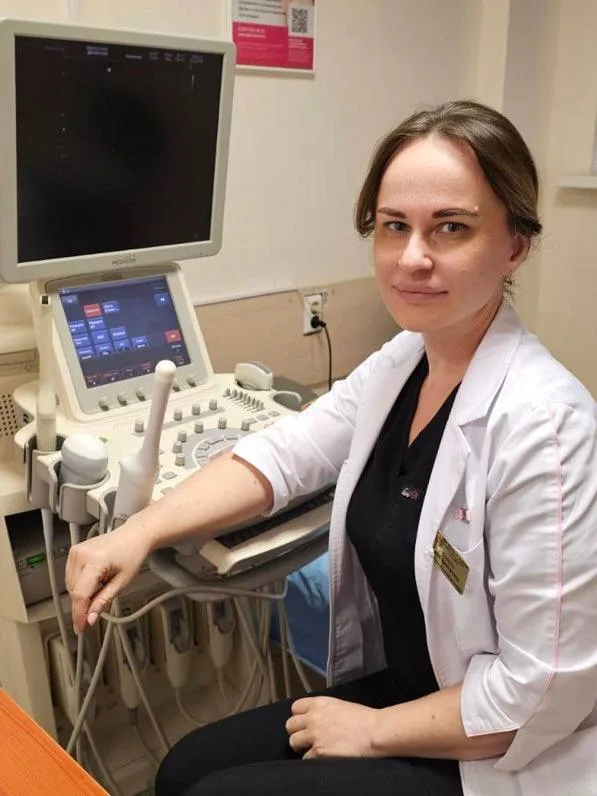 Новый врач ведет прием пациентов в больнице Люберец