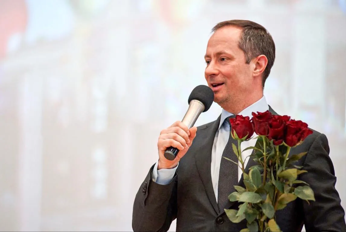 Роман Терюшков поздравил педагогов Люберец с профессиональным праздником