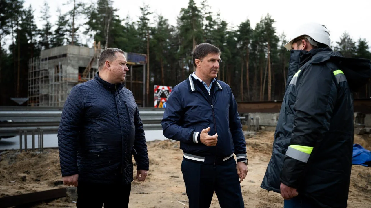 Надземный пешеходный переход через Южно-Лыткаринскую автодорогу планируют достроить в Люберцах в III квартале 2026 года