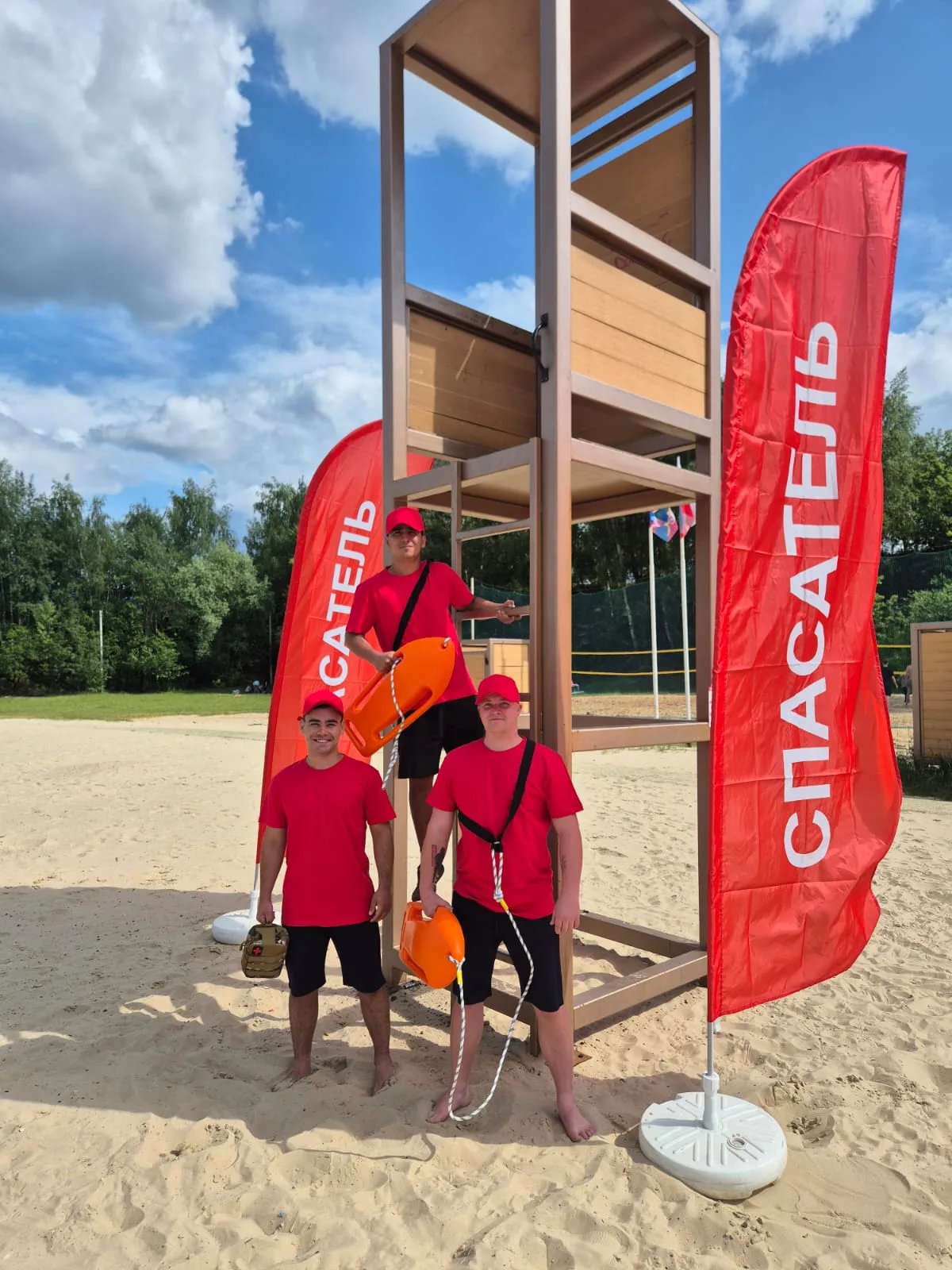 Спасатели напомнили люберчанам правила безопасности во время отдыха у воды