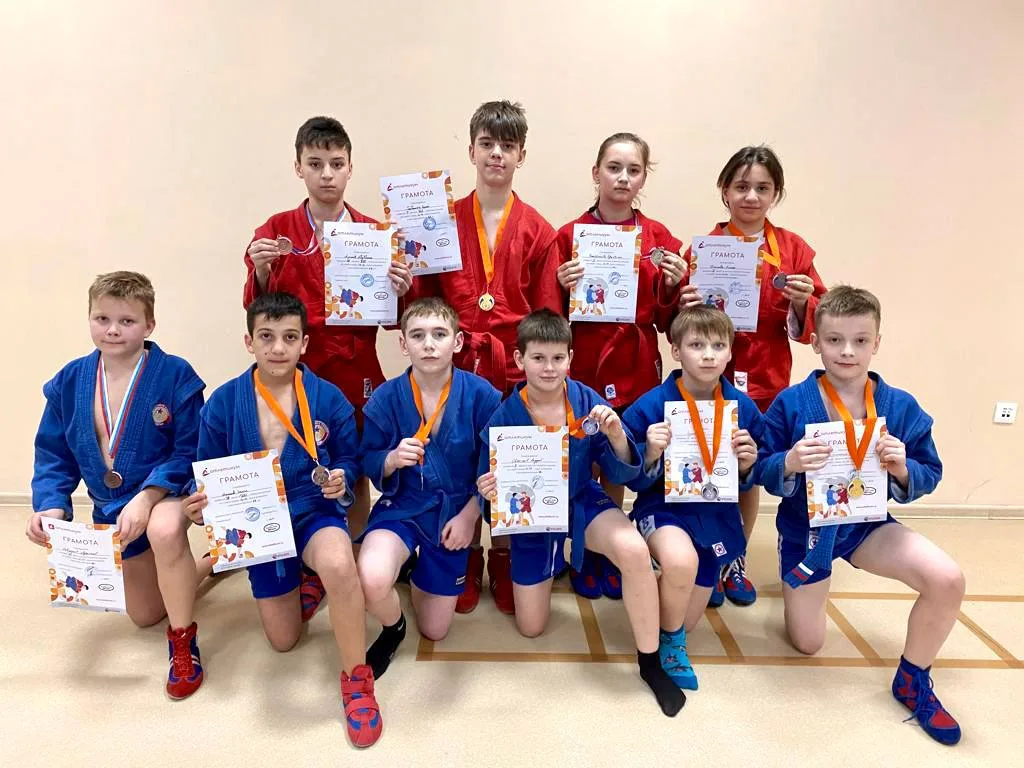 Спортсмены Люберец завоевали 11 медалей на турнире по самбо