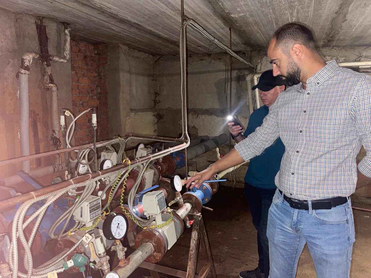 В поселке Люберец ведется капремонт теплотрассы