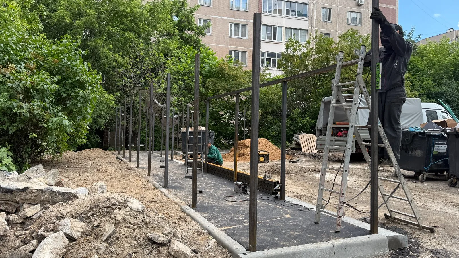 В Дзержинском в этом году модернизируют 14 контейнерных площадок