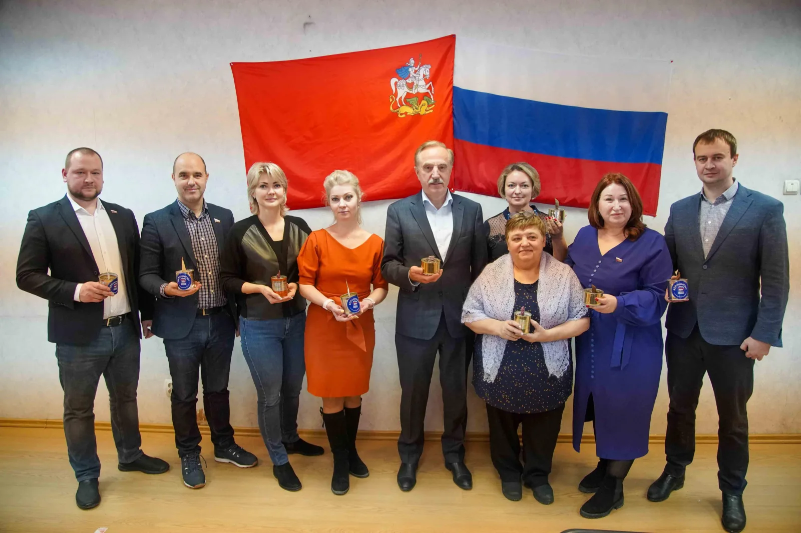 В Люберцах дали старт патриотической акции по изготовлению окопных свечей для СВО