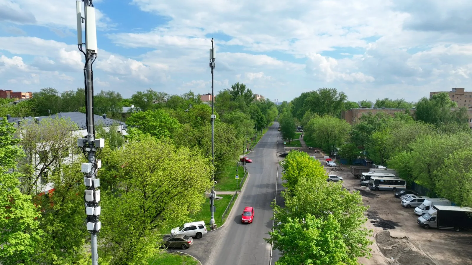 Еще на одной улице Люберец завершили укладку асфальта и ремонт тротуара