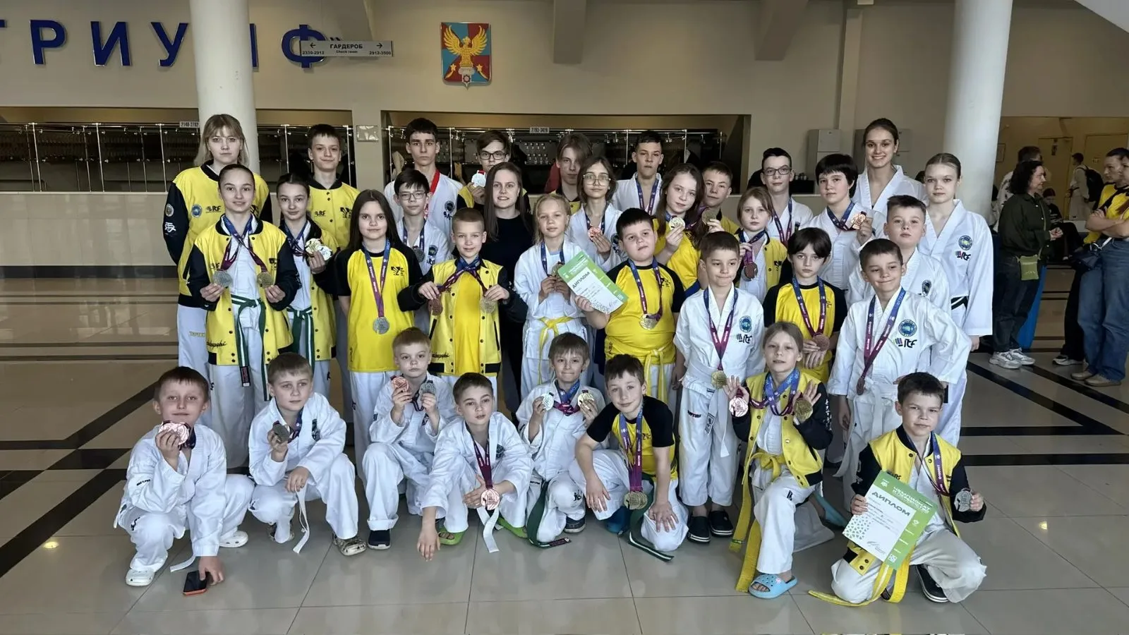 Почти 200 медалей завоевали люберецкие спортсмены на Чемпионате и Первенстве региона по тхэквондо