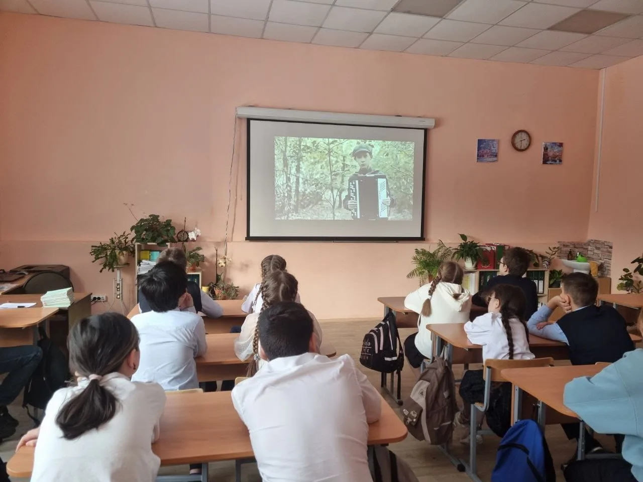 В Люберцах в феврале провели 337 киноуроков для школьников