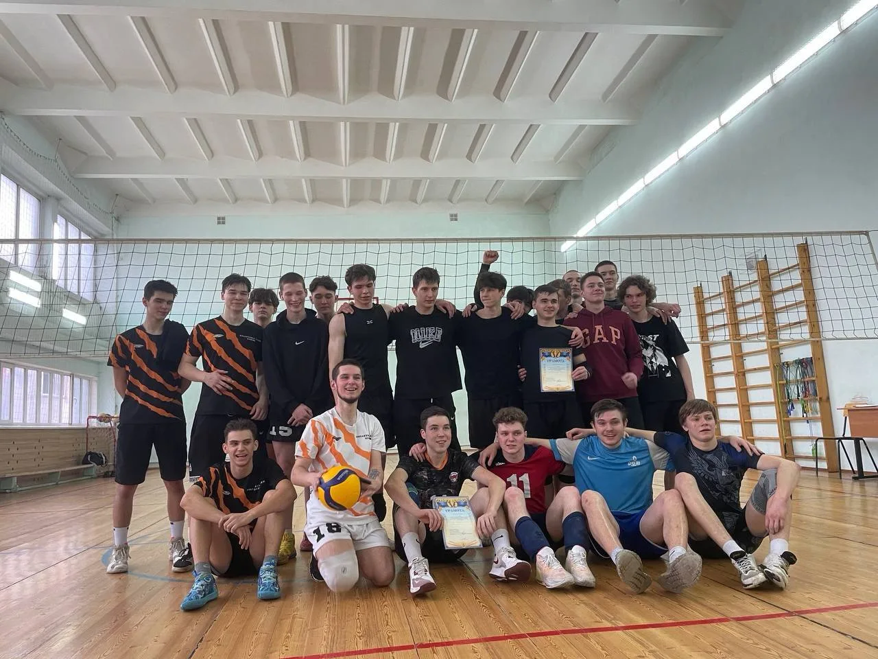 Студенты Люберец заняли третье место на зональных  соревнованиях по волейболу