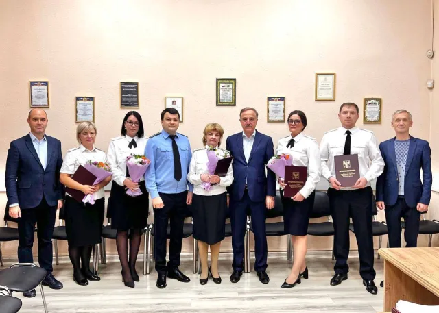 Владимир Ружицкий поздравил судебных приставов Люберец с профессиональным праздником