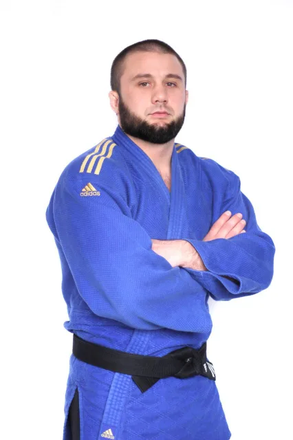 Звание «Мастер спорта России» присвоили тренеру по самбо и дзюдо из Дзержинского