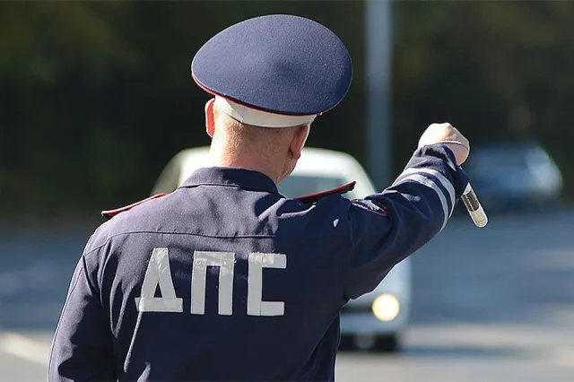 Сотрудники ГАИ Люберец напомнили водителям о необходимости записи общения с инспекторами